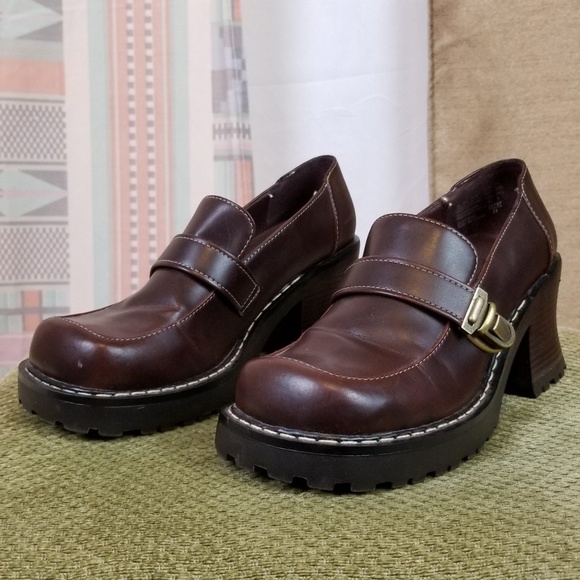 Vintage 9s Chunky Platform Loafers 